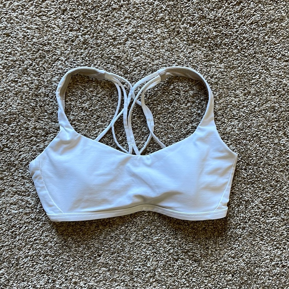 Lululemon Free To Be Wild Sports Bra (White)